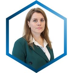 Челнокова Елена