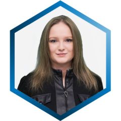 Маркаданова Анна