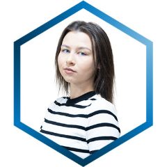 Стрельникова Вероника